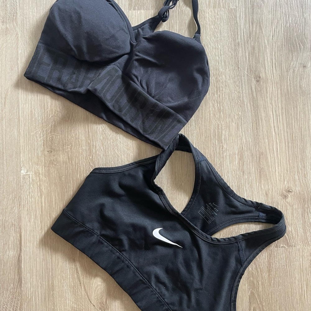 Sports bra bundle